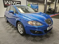Used Seat Leon Ecomotive 105 HP (77 kW) 2011 Blue Hatchback