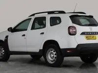 Used Dacia Duster Essentiel 90 HP (66 kW) 2022 White SUV
