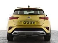 Usado Kia XCeed 160 HP (117 kW) 2021 Amarelo SUV