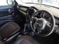 Used Mini Cooper Hatch 136 HP (100 kW) 2017 Silver Hatchback