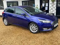 Used Ford Focus Titanium 125 HP (91 kW) 2017 Blue Hatchback