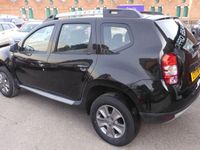 Used Dacia Duster Lauréate 110 HP (80 kW) 2017 Black SUV