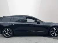 Second-hand Volvo V60 R-Design 163 CP (119 kW) 2022 Negru Break
