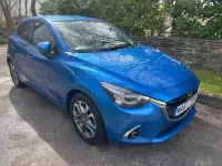 Begagnad Mazda 2 2017 Blå Halvkombi