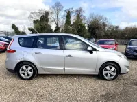 Używany Renault Grand Scénic II Dynamique 2009 Srebrny Minivan