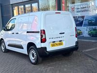 Used Peugeot Partner S 101 HP (74 kW) 2025 White MPV