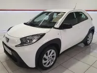 Used Toyota Aygo X PURE 72 HP (52 kW) 2023 White SUV