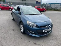 Used Vauxhall Astra SRi 115 HP (84 kW) 2015 Blue Hatchback