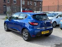 Used Renault Clio IV Urban 2018 Blue Hatchback