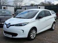 Used Renault Zoe Dynamique 64 kW (88 HP) 2015 White Hatchback