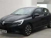 Used Renault Clio Iconic 90 HP (66 kW) 2021 Black Hatchback
