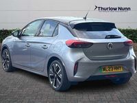Begagnad Vauxhall Corsa-e Ultimate 100 kW (136 HK) 2023 Grå Halvkombi
