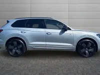 Used VW Touareg Black Edition 286 HP (210 kW) 2026 Oyster silver SUV