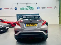 Used Toyota C-HR 116 HP (85 kW) 2017 Silver SUV