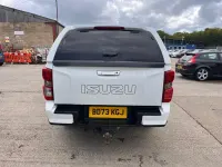 Used Isuzu D-Max 164 HP (120 kW) 2023 White Pickup