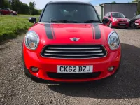 Begagnad Mini Cooper D 2012 Röd Halvkombi