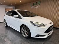Used Ford Focus ST 2014 White Hatchback