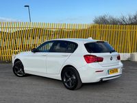 Used BMW 118 Sport Line 2018 White Hatchback