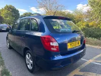 Used Skoda Fabia SE 105 HP (77 kW) 2011 Blue Estate