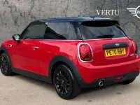 Used Mini Cooper Classic 136 HP (100 kW) 2020 Red Hatchback