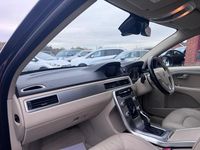 Used Volvo V70 SE 181 HP (133 kW) 2015 Blue Estate