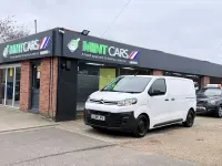 Used Citroën Dispatch 2018 White MPV