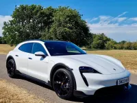 Used Porsche Taycan 350 kW (476 HP) 2023 White Estate