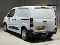 Used Toyota Proace 120 HP (88 kW) 2022 White MPV