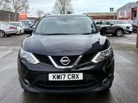 Used Nissan Qashqai N-Connecta 110 HP (80 kW) 2017 Black pearl SUV