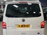 Used VW Caravelle Executive 180 HP (132 kW) 2011 White MPV