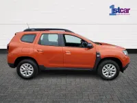 Used Dacia Duster Comfort 100 HP (73 kW) 2022 Orange SUV