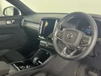 Used Volvo XC40 Plus 161 HP (118 kW) 2024 White SUV