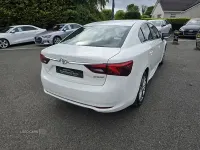 Used Toyota Avensis Business Edition 147 HP (108 kW) 2017 White Sedan