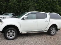 Used Mitsubishi L200 175 HP (128 kW) 2014 White Pickup