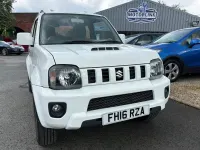 Używany Suzuki Jimny SZ3 85 KM (62 kW) 2016 Biały SUV