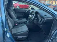 Used Toyota Auris Hybrid 2015 Blue Hatchback