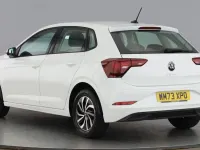 Used VW Polo Life 95 HP (69 kW) 2024 White Hatchback