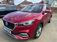 Used MG HS Exclusive 162 HP (119 kW) 2021 Red SUV
