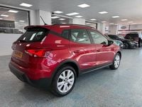 Used Seat Arona SE Technology 95 HP (69 kW) 2018 Red SUV