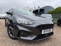 Used Ford Focus ST-Line 125 HP (91 kW) 2019 Grey Hatchback