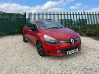Used Renault Clio Dynamique 75 HP (55 kW) 2014 Red Hatchback