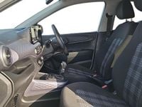 Used Hyundai i10 Premium 79 HP (58 kW) 2024 White Hatchback