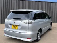 Used Toyota Estima 170 HP (125 kW) 2013 Silver MPV