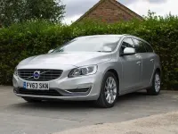 Used Volvo V60 SE Lux 134 HP (98 kW) 2013 Silver Estate