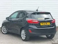 Używany Ford Fiesta Titanium 125 KM (91 kW) 2021 Czarny Hatchback