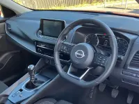 Used Nissan Qashqai Acenta Premium 140 HP (102 kW) 2022 Red SUV