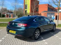 Used Vauxhall Insignia SRi 170 HP (125 kW) 2018 Green Hatchback