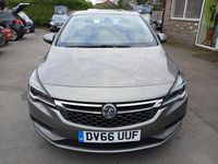 Used Vauxhall Astra Design Edition 125 HP (91 kW) 2016 Grey Hatchback