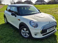 Used Mini Cooper Hatch 2014 White Hatchback