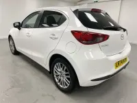 Used Mazda 2 Exclusive-Line 116 HP (85 kW) 2024 White Hatchback